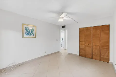 293 Normandy G Delray Beach FL 33484