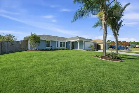 1482 Sw Dow Lane Port Saint Lucie FL 34953