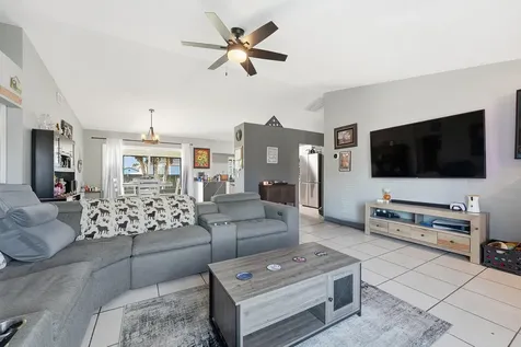 1482 Sw Dow Lane Port Saint Lucie FL 34953