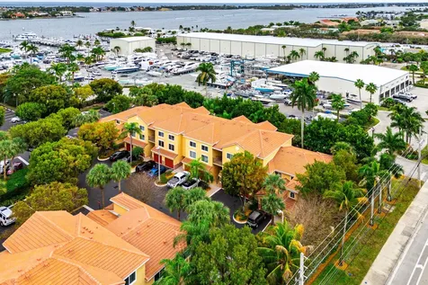 900 Scotia Drive Hypoluxo FL 33462