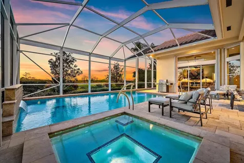 52 Cayman Place Palm Beach Gardens FL 33418