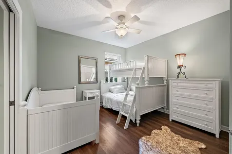52 Cayman Place Palm Beach Gardens FL 33418