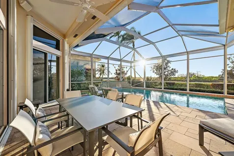 52 Cayman Place Palm Beach Gardens FL 33418