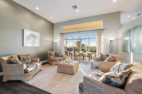 52 Cayman Place Palm Beach Gardens FL 33418