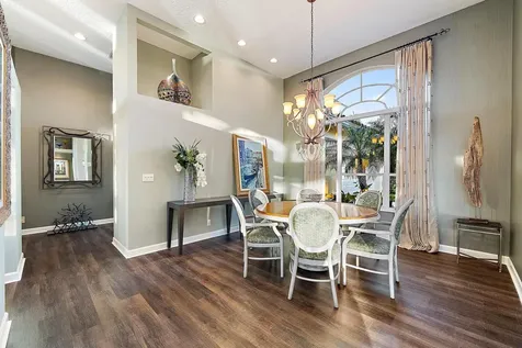 52 Cayman Place Palm Beach Gardens FL 33418
