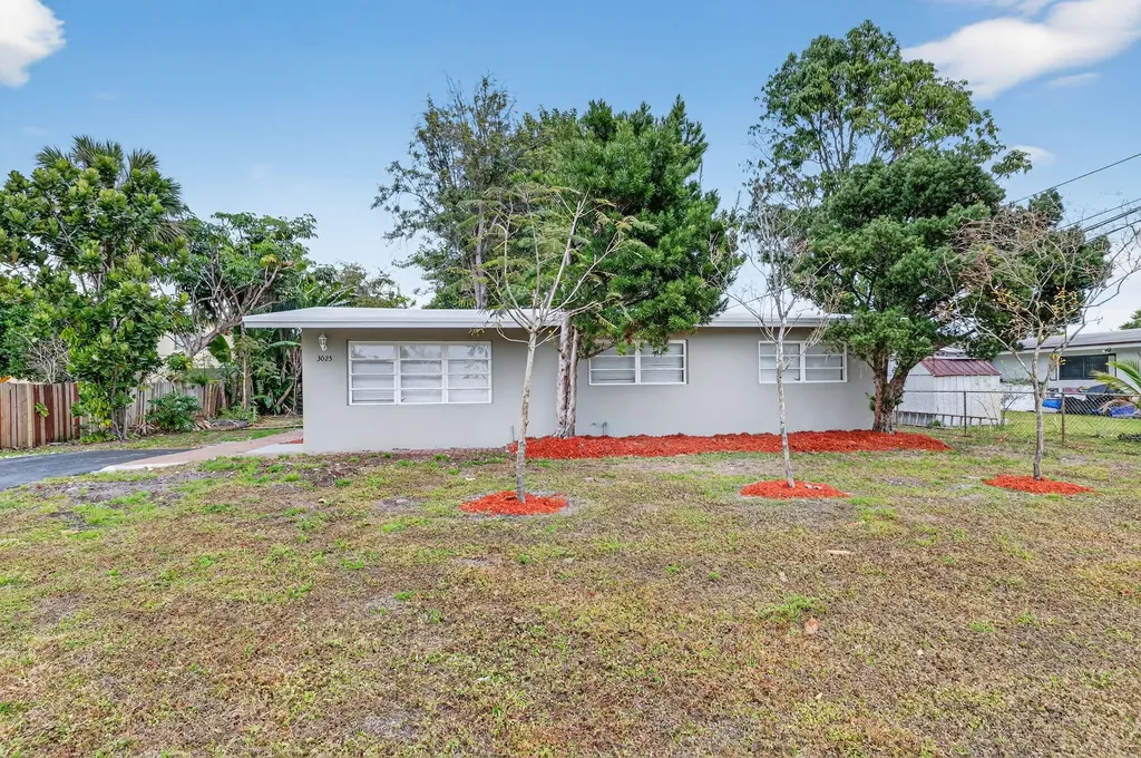3025 Sw 10th Street Fort Lauderdale FL 33312