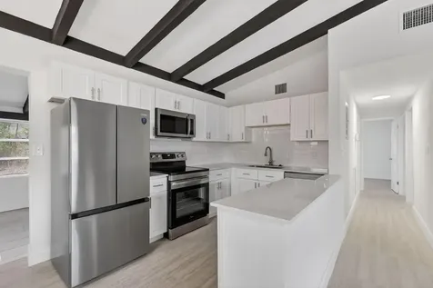 3025 Sw 10th Street Fort Lauderdale FL 33312