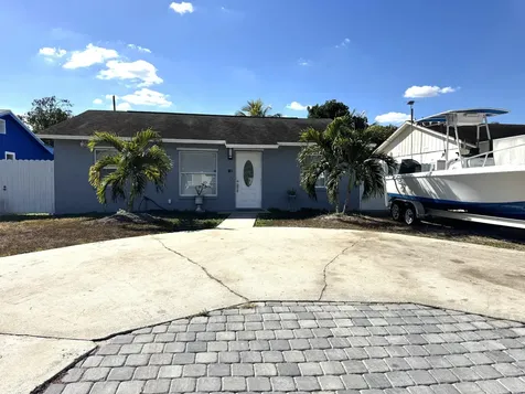 5792 Orange Road Royal Palm Estates FL 33413