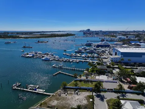 265 E 23rd Street Riviera Beach FL 33404