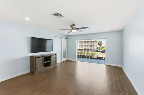109 Wettaw Lane North Palm Beach FL 33408