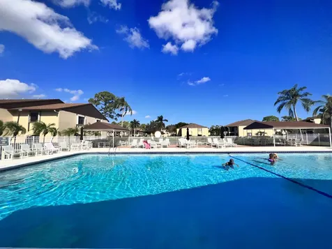 231 Pine Hov Circle Greenacres FL 33463