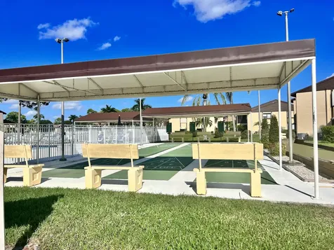 231 Pine Hov Circle Greenacres FL 33463