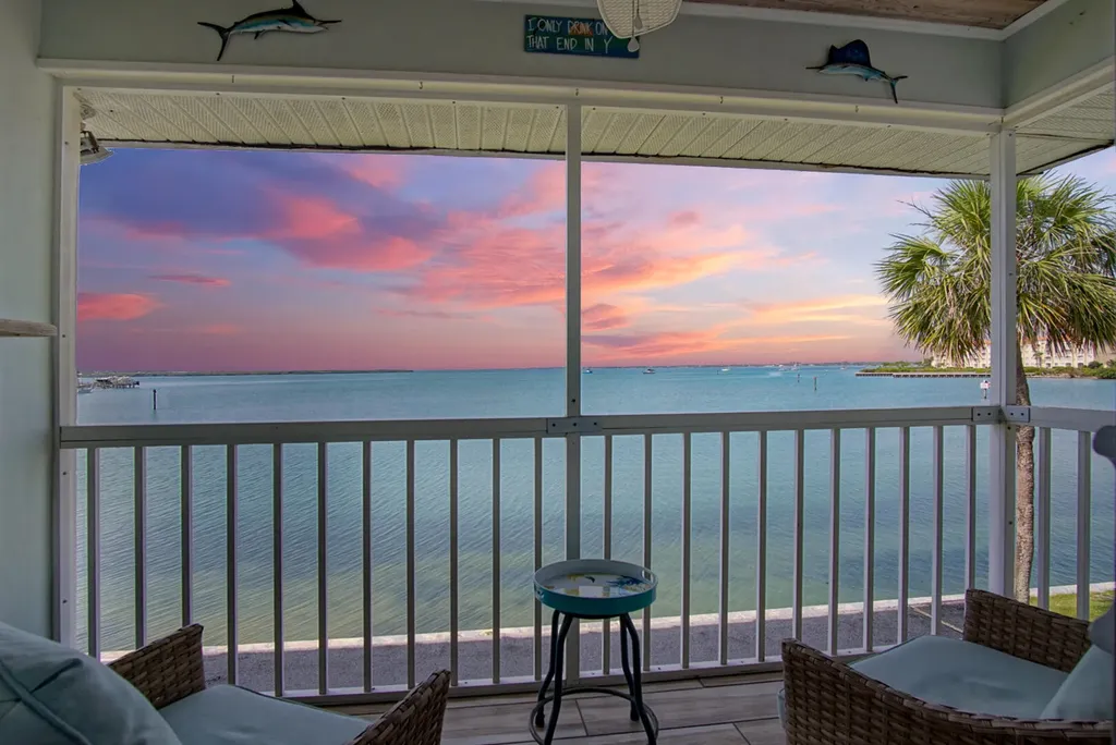 1177 Bayshore Drive Fort Pierce FL 34949