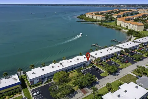 1177 Bayshore Drive Fort Pierce FL 34949