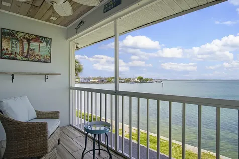 1177 Bayshore Drive Fort Pierce FL 34949