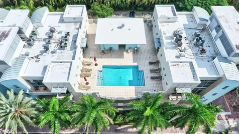 335 SE 6th Avenue Delray Beach FL 33483