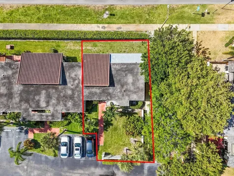 2538 Boundbrook Drive Palm Springs FL 33406