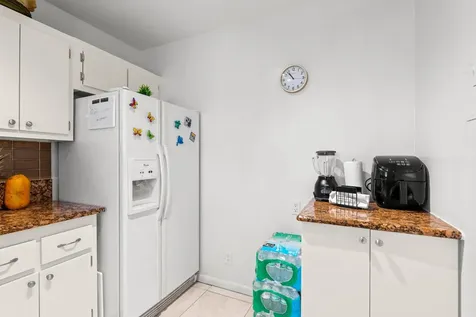 2538 Boundbrook Drive Palm Springs FL 33406