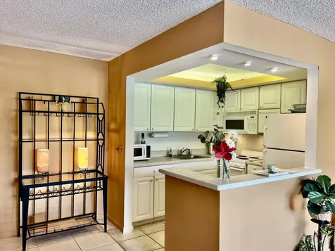 174 Lyndhurst L Deerfield Beach FL 33442