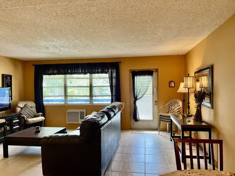 174 Lyndhurst L Deerfield Beach FL 33442
