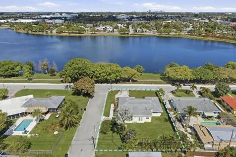1814 Lake Osborne Drive Lake Worth Beach FL 33461