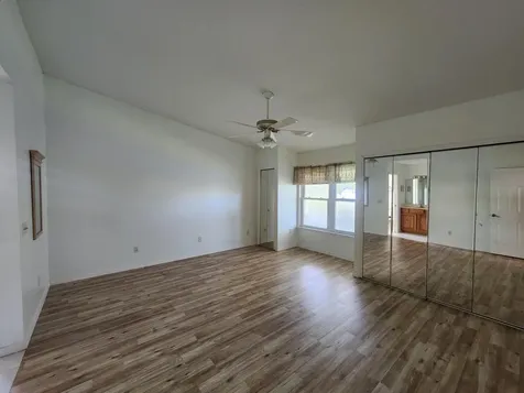 2607 SE Tropical East Circle Port Saint Lucie FL 34952