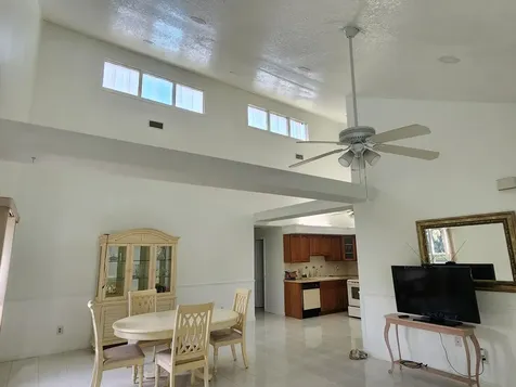 2607 SE Tropical East Circle Port Saint Lucie FL 34952