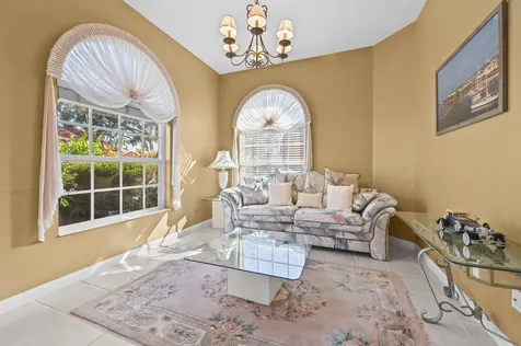 2699 Muskegon Way West Palm Beach FL 33411
