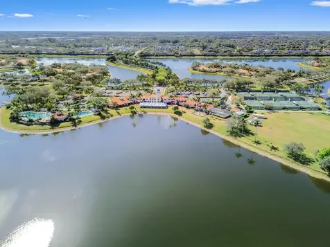 2699 Muskegon Way West Palm Beach FL 33411