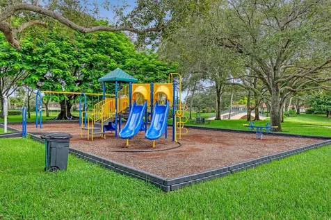 2699 Muskegon Way West Palm Beach FL 33411
