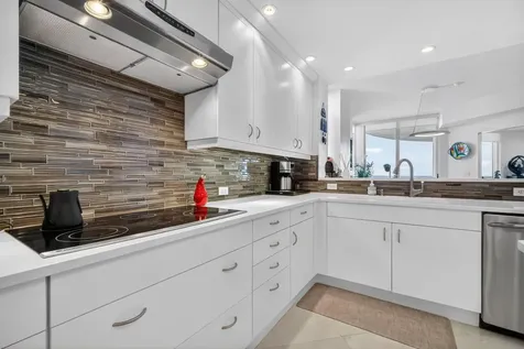 4600 N Ocean Drive Singer Island FL 33404