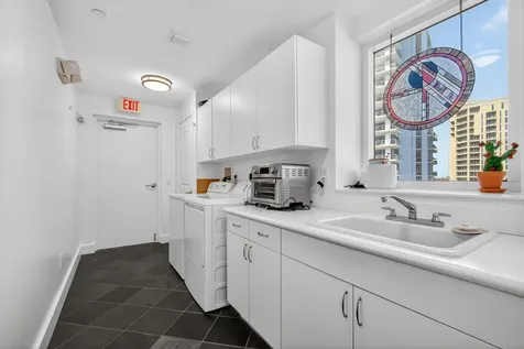4600 N Ocean Drive Singer Island FL 33404