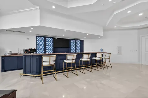 4600 N Ocean Drive Singer Island FL 33404