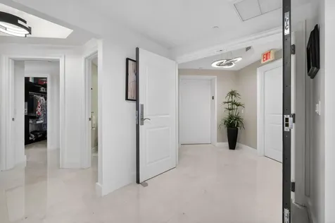 4600 N Ocean Drive Singer Island FL 33404