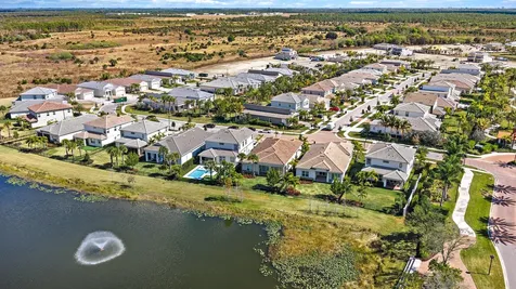 10772 Northbrook Circle Palm Beach Gardens FL 33412