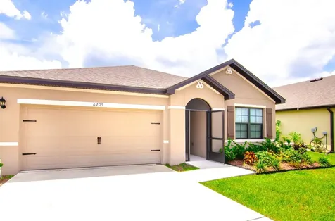 6205 NW Regent Street Port Saint Lucie FL 34983
