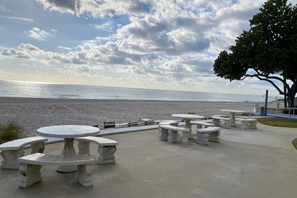 1500 S Ocean Boulevard Lauderdale By The Sea FL 33062