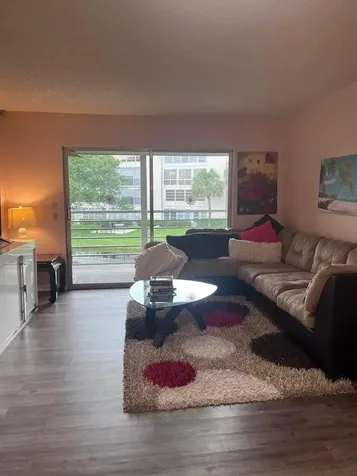 4302 Martinique Circle Coconut Creek FL 33066