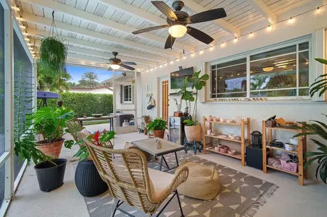 10611 Nw 18th Place Pembroke Pines FL 33026