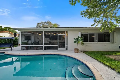 10611 Nw 18th Place Pembroke Pines FL 33026