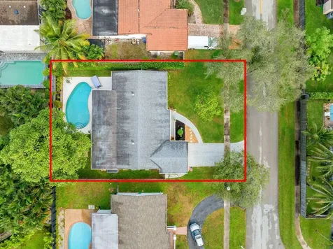 10611 Nw 18th Place Pembroke Pines FL 33026