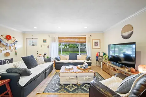 10611 Nw 18th Place Pembroke Pines FL 33026