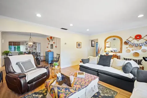 10611 Nw 18th Place Pembroke Pines FL 33026