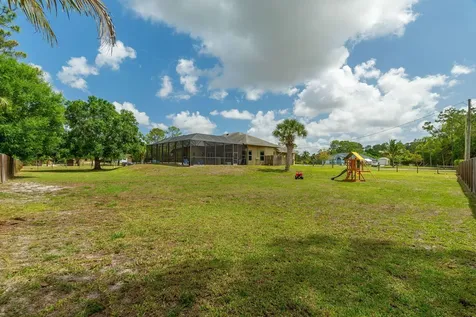 18021 49th Street Loxahatchee FL 33470