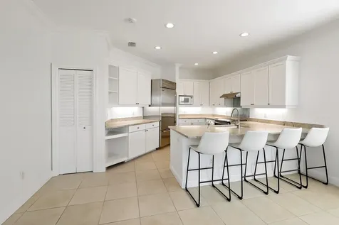 5305 W W Harbor Village Drive Vero Beach FL 32967