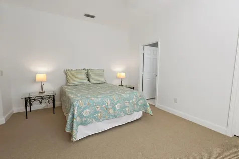 5305 W W Harbor Village Drive Vero Beach FL 32967