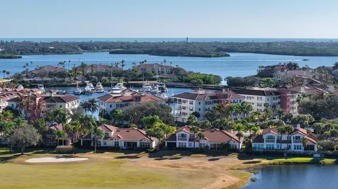 5305 W W Harbor Village Drive Vero Beach FL 32967