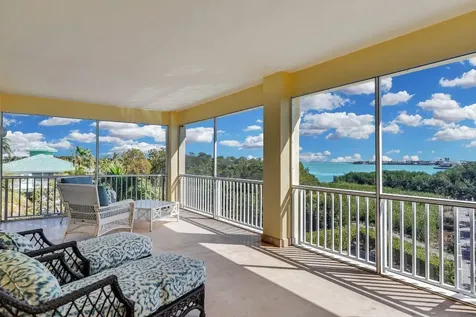 205 Stirrup Key Boulevard Marathon FL 33050