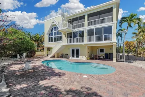 205 Stirrup Key Boulevard Marathon FL 33050