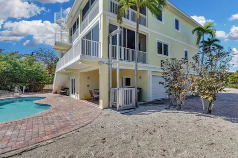 205 Stirrup Key Boulevard Marathon FL 33050